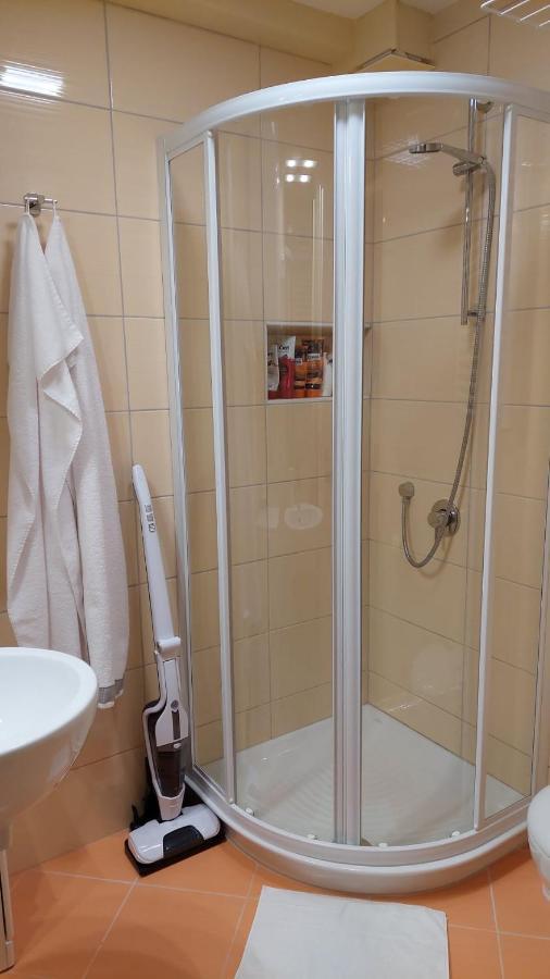 Apartma Marjetica Gozd Martuljek Exteriör bild