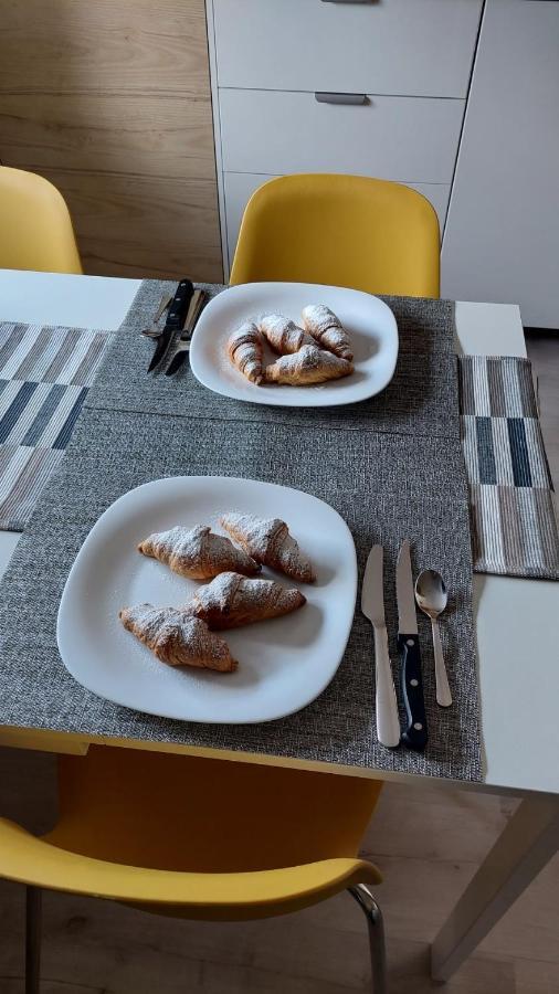 Apartma Marjetica Gozd Martuljek Exteriör bild